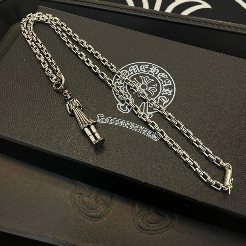 Sleek Chrxmx Hxxrts Necklaces 295738