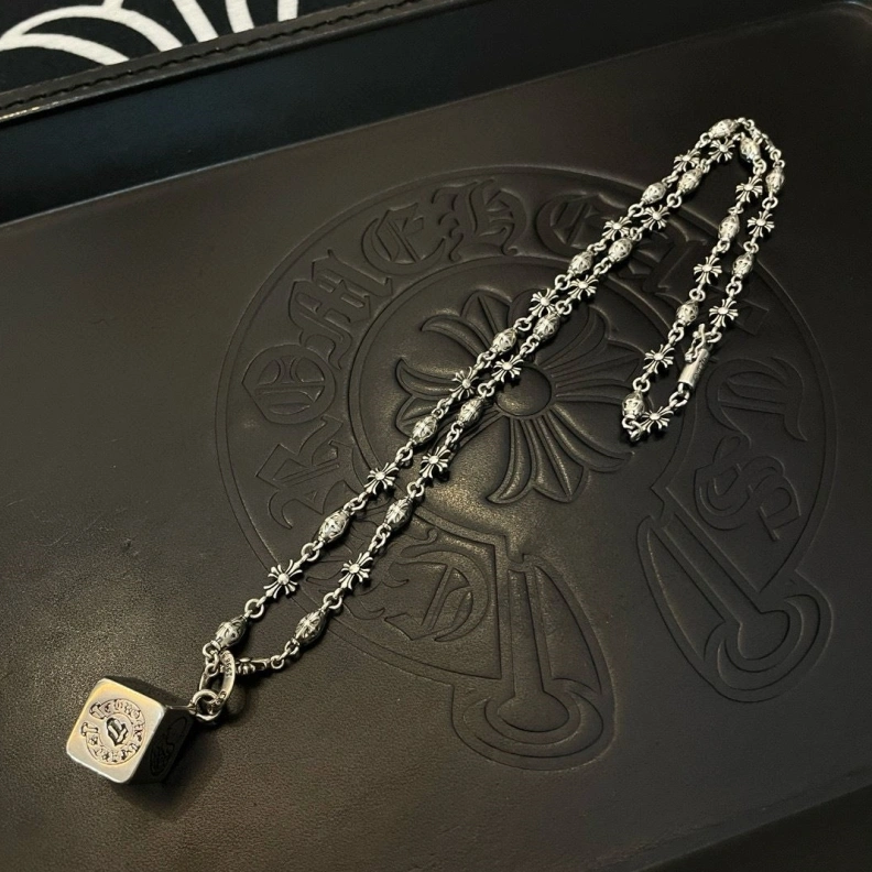 Chrxmx Hxxrts Necklaces Durable 295730
