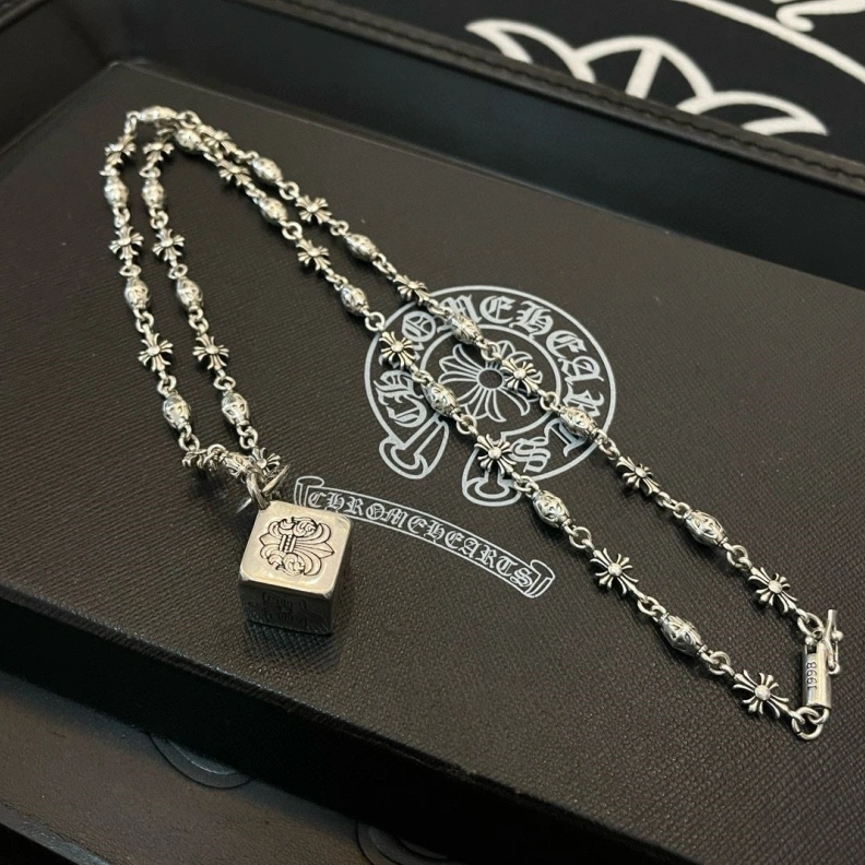 Chrxmx Hxxrts Necklaces Durable 295730