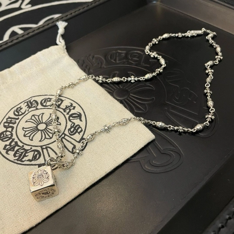 Chrxmx Hxxrts Necklaces Durable 295730