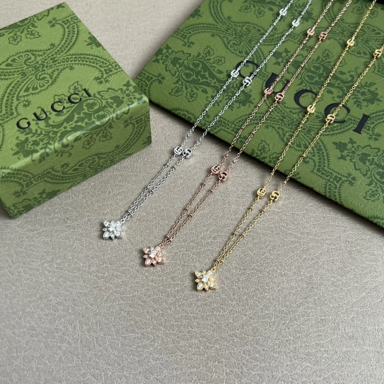 Gxccx Necklaces Vibrant 301925