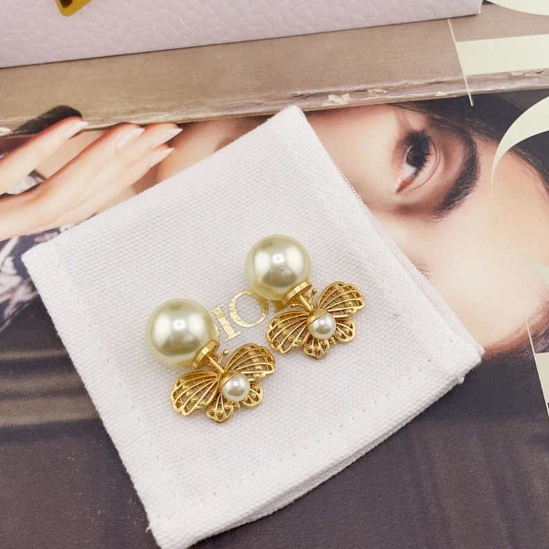 Efficient Christian Dxxr Earrings 293810