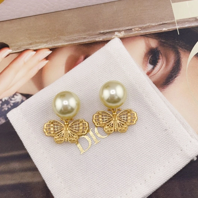 Efficient Christian Dxxr Earrings 293810