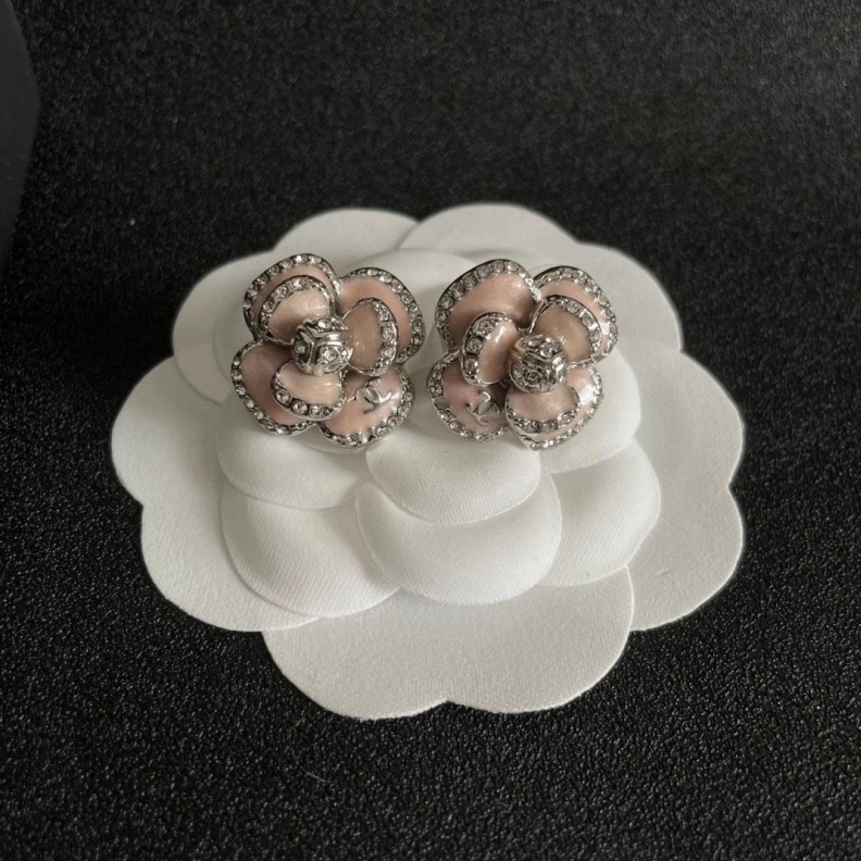 Unique Chxnxl Earrings 285164