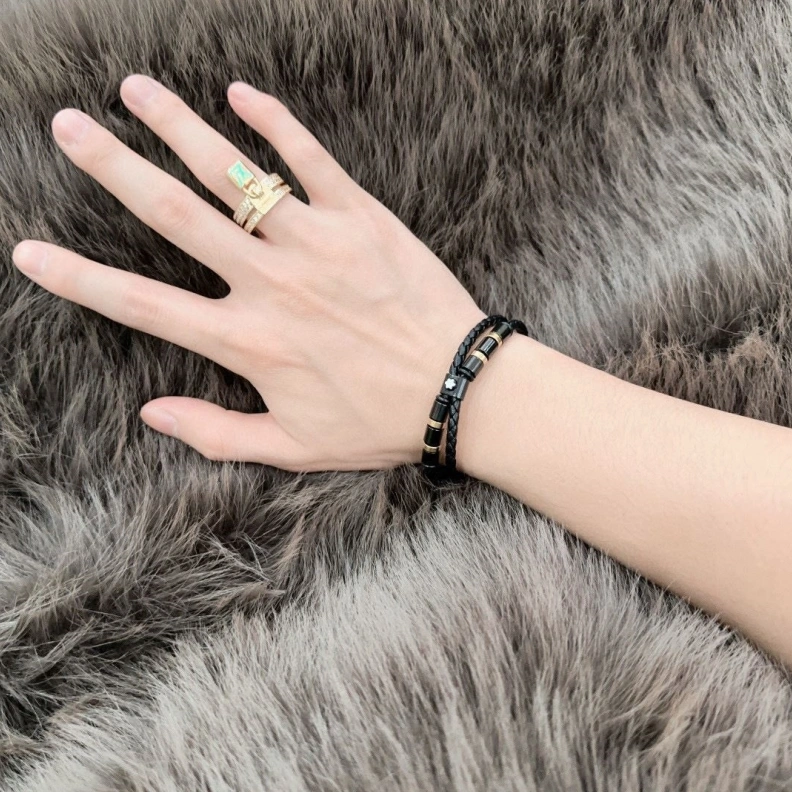Flexible LX Necklaces 308425