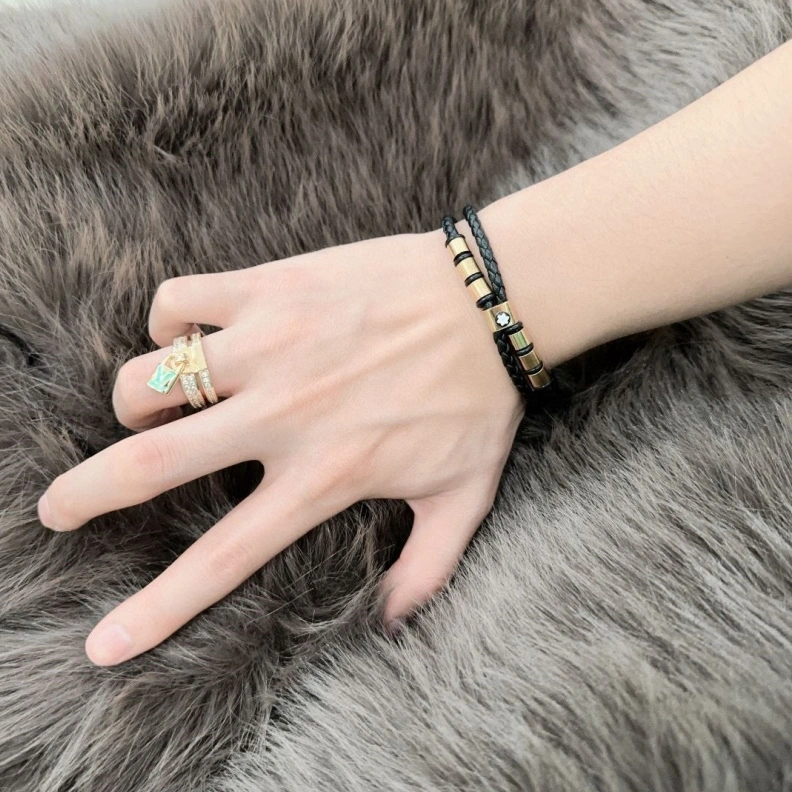 LX Necklaces GoAnywhere 308416
