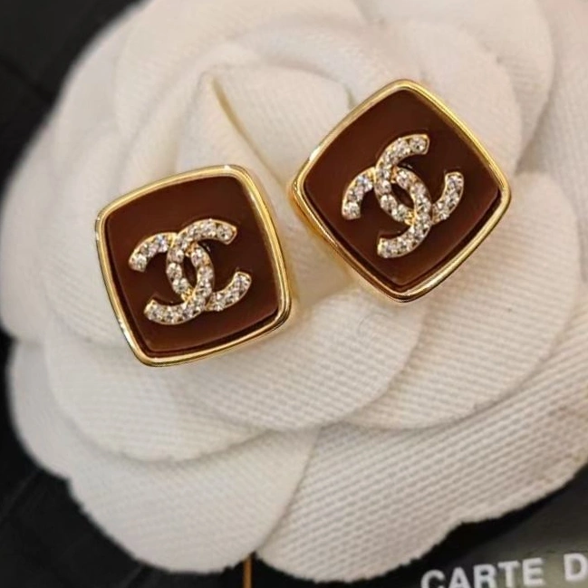 Stylish Chxnxl Earrings 285148