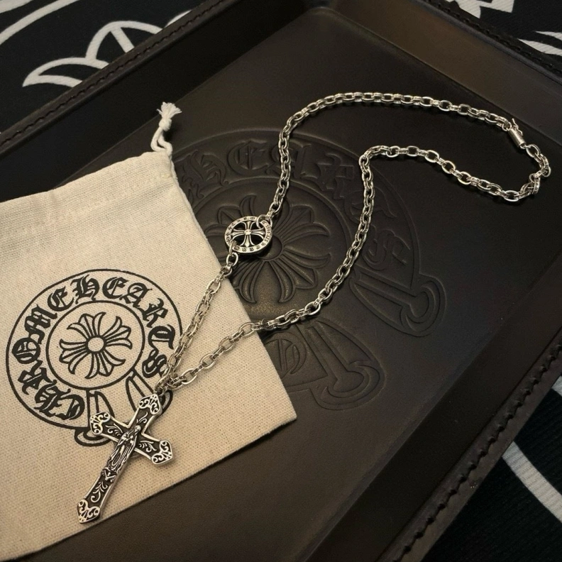 Elegant Chrxmx Hxxrts Necklaces 297865
