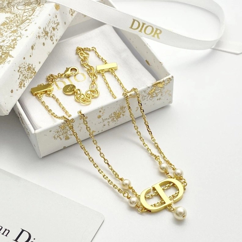 Christian Dxxr Necklaces Elegant 293700