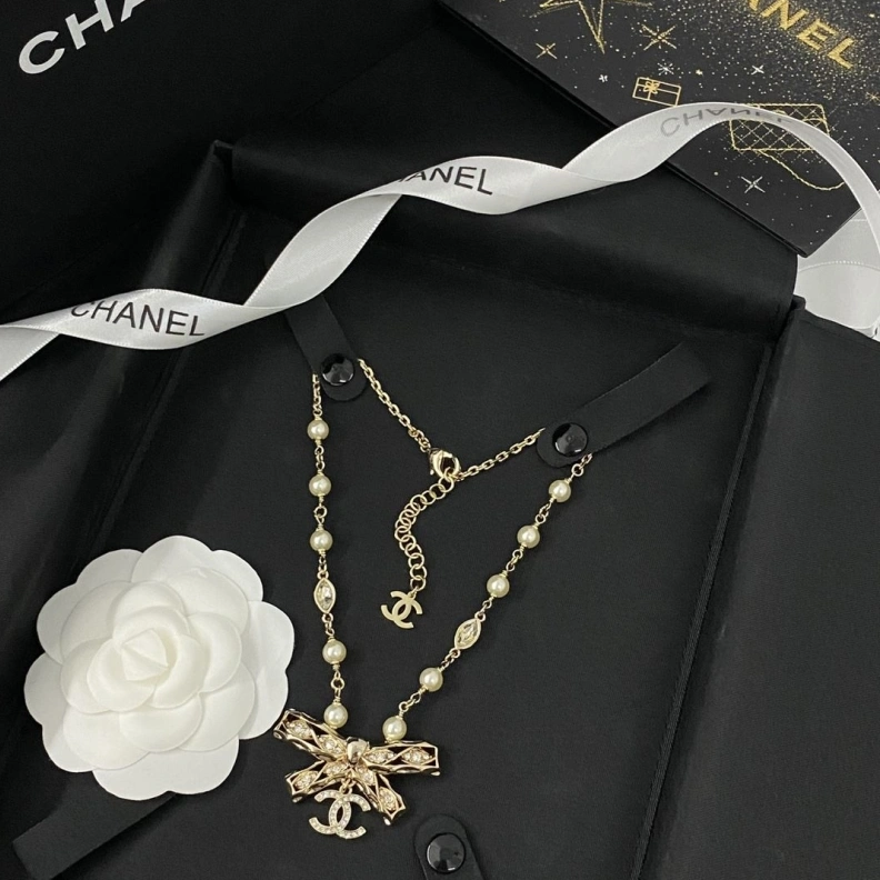 Cozy Chxnxl Necklaces 284833