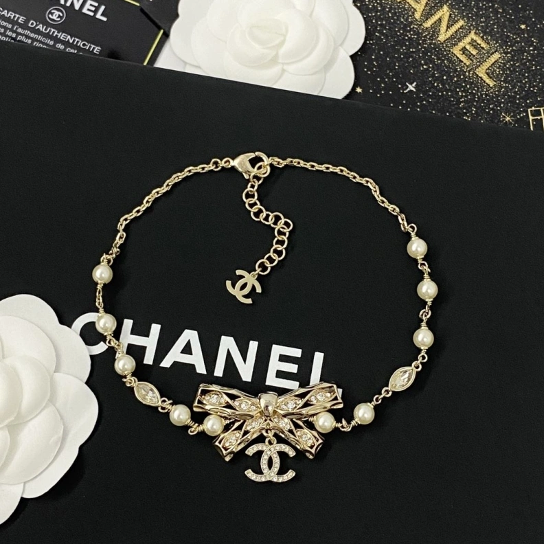 Cozy Chxnxl Necklaces 284833