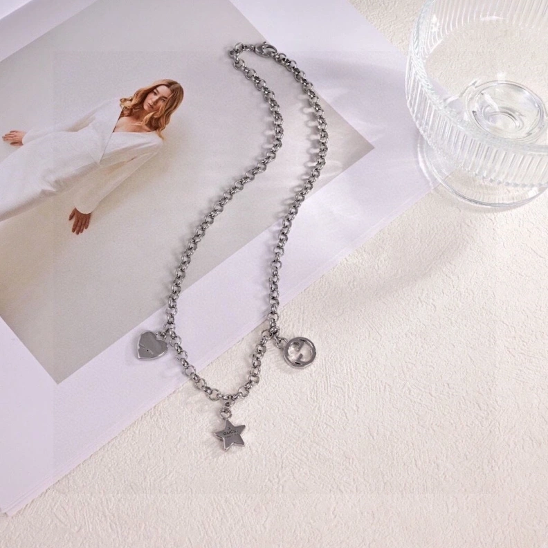 Gxccx Necklaces Trendy 301926
