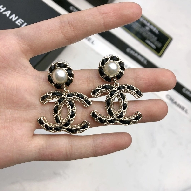 Modern Chxnxl Necklaces 284828