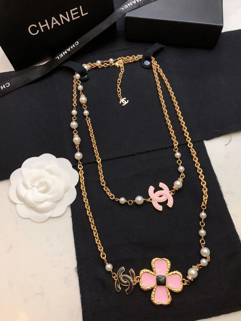 Chxnxl Earrings Bold 285145