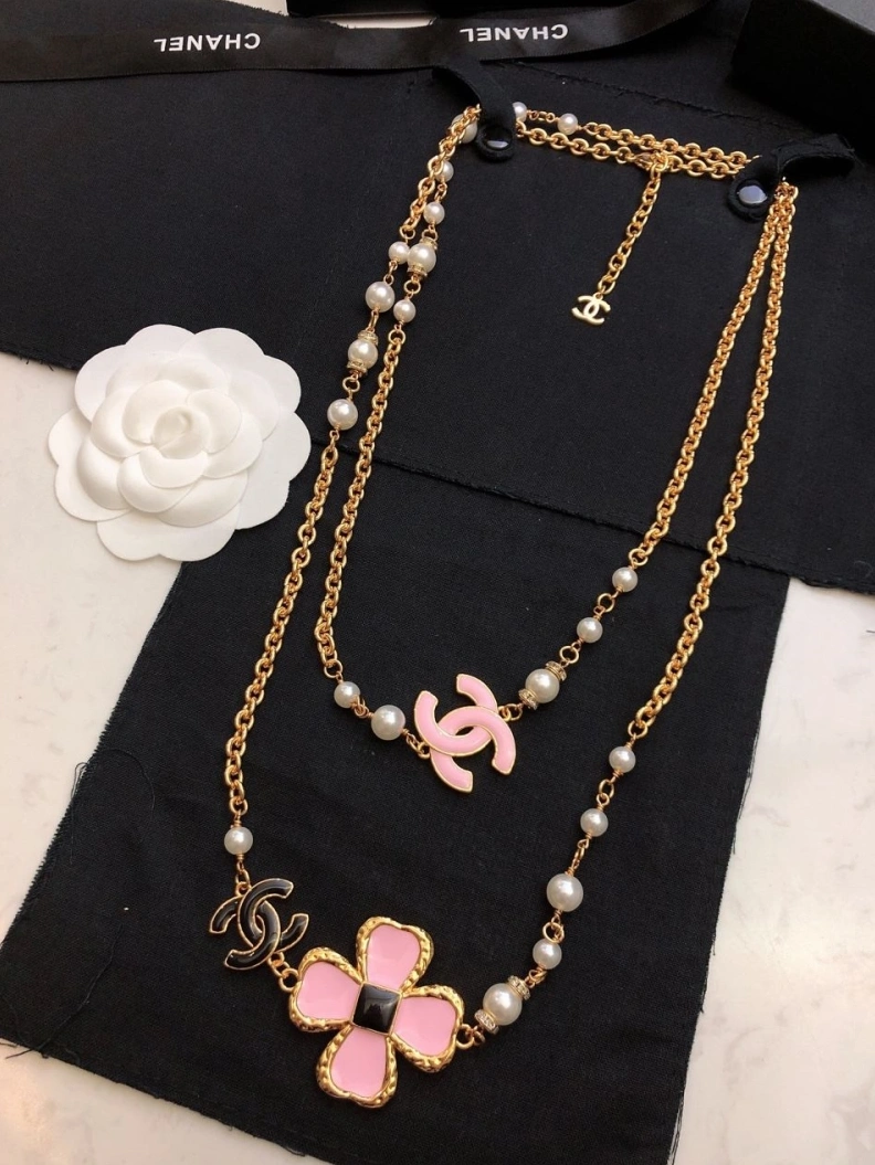 Chxnxl Earrings Bold 285145