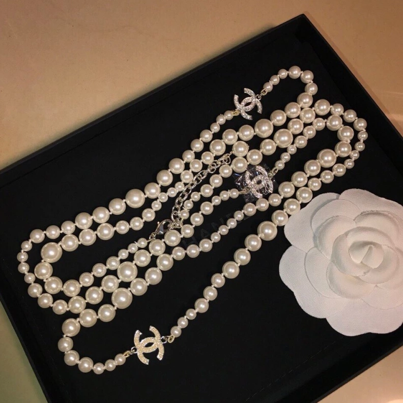 Sophisticated Chxnxl Necklaces 284826