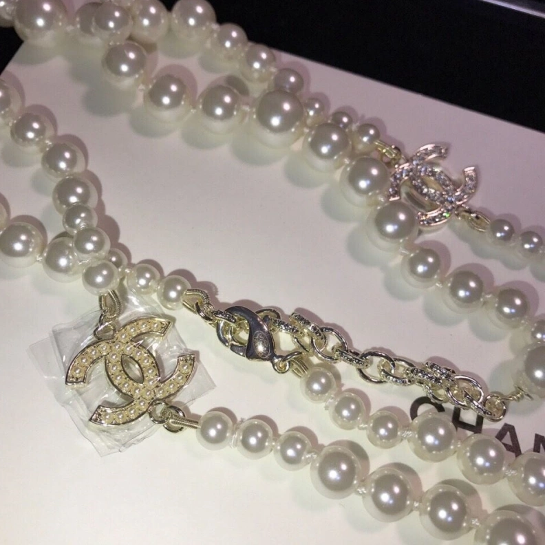 Sophisticated Chxnxl Necklaces 284826