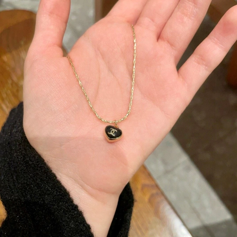 Chxnxl Necklaces Affordable 284816