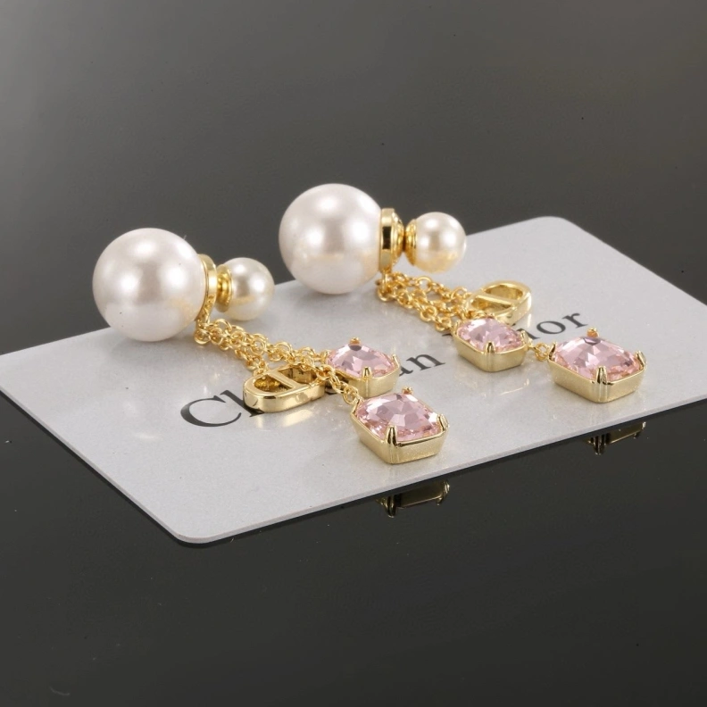 Christian Dxxr Earrings ModernLook 293811