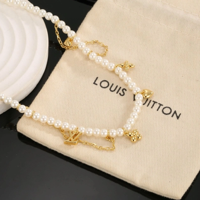 LX Necklaces Sophisticated 308403