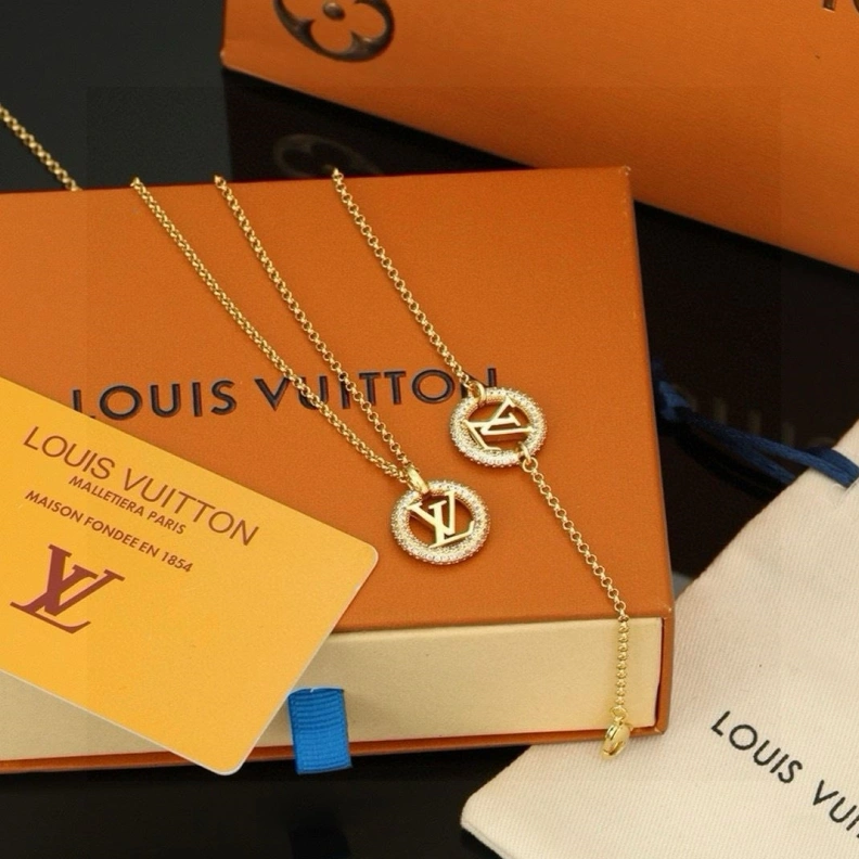 Comfortable LX Necklaces 308404