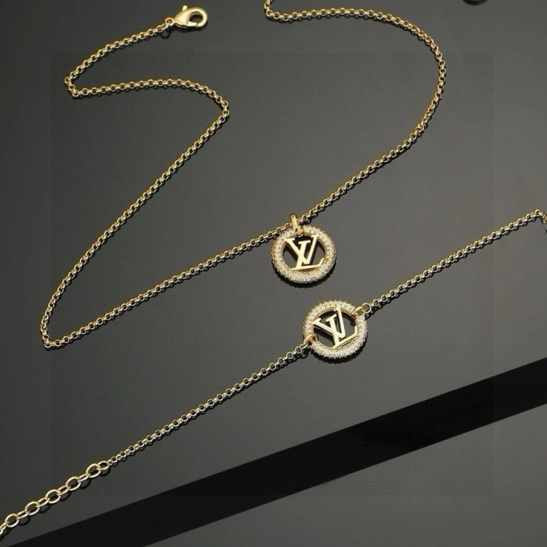 Comfortable LX Necklaces 308404