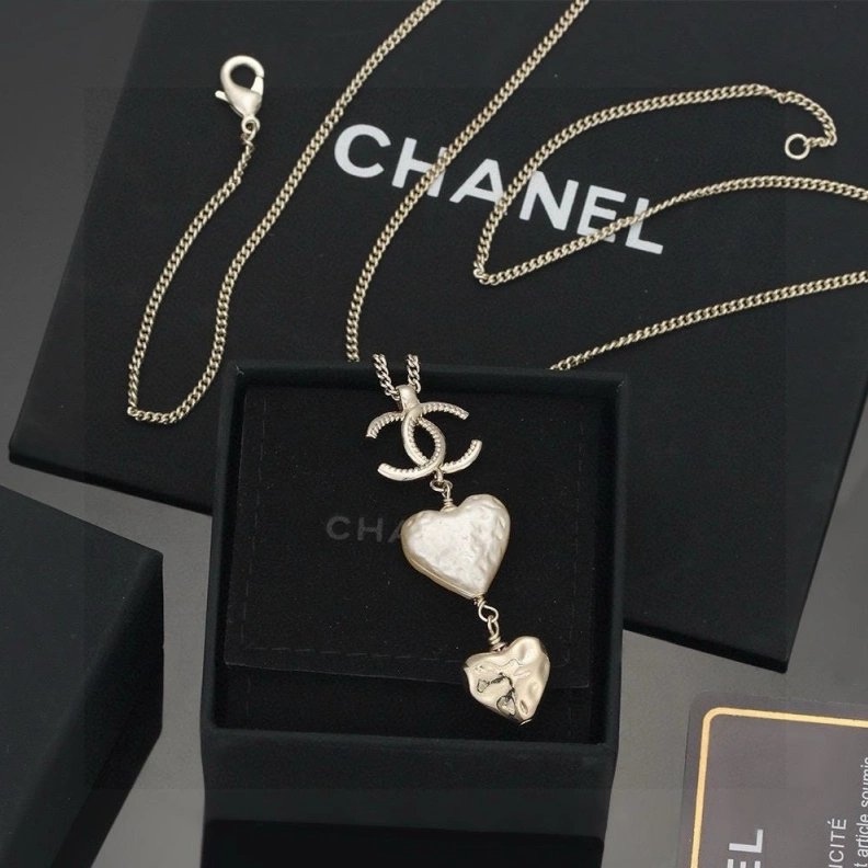 Affordable Chxnxl Necklaces 284807