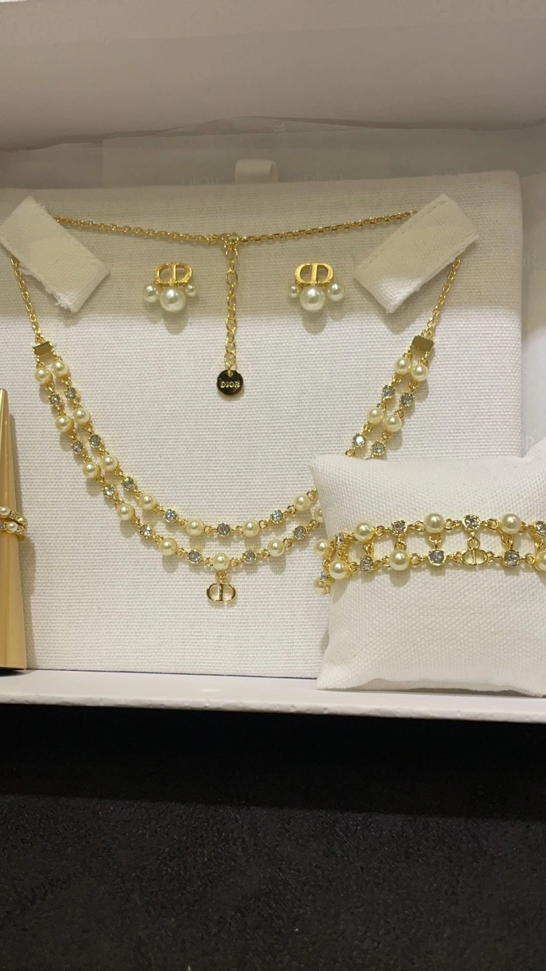 Bright Christian Dxxr Necklaces 293693