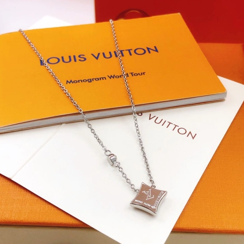 Trendsetting LX Necklaces 308397