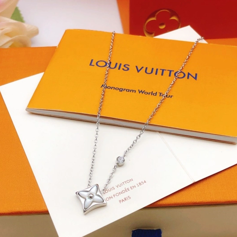 Trendsetting LX Necklaces 308397