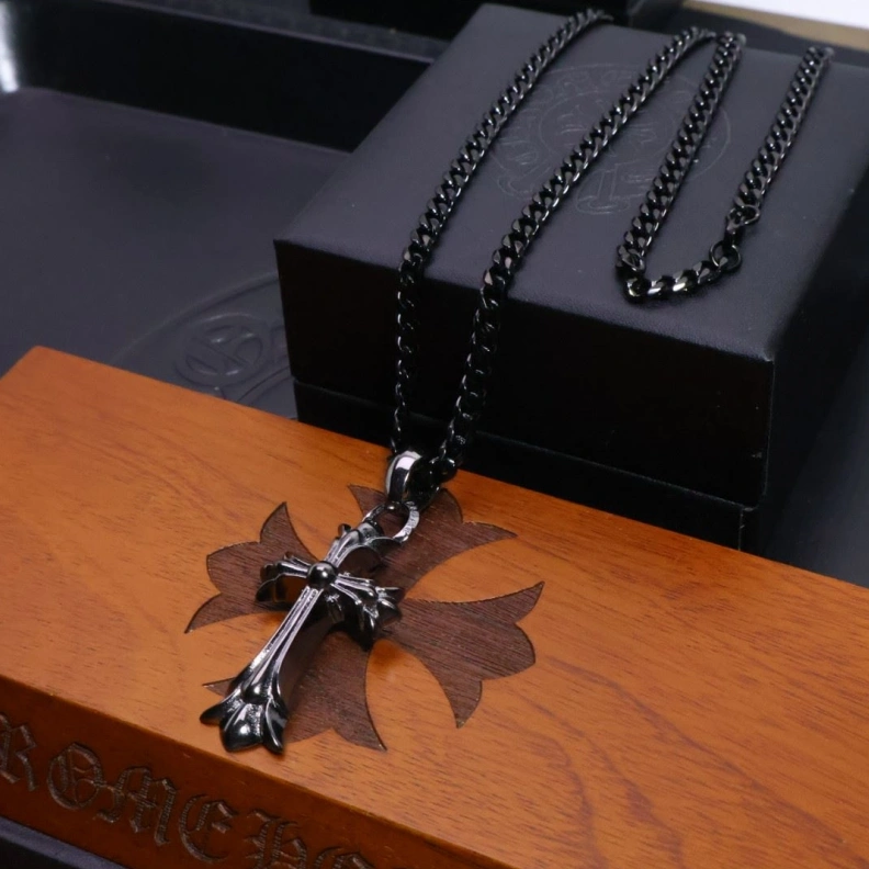 Chrxmx Hxxrts Necklaces Sophisticated 295724