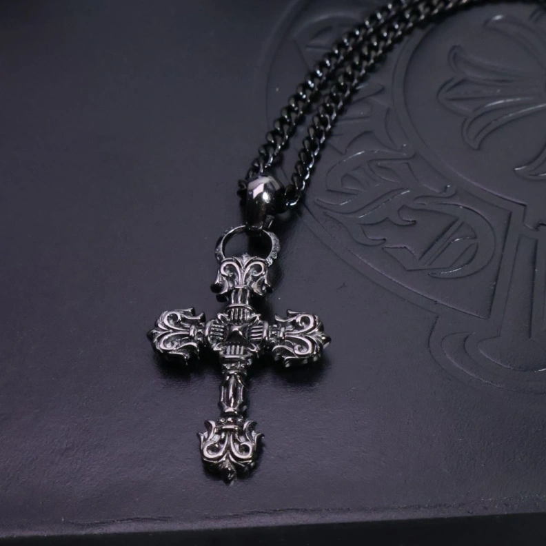 SportInspired Chrxmx Hxxrts Necklaces 295727