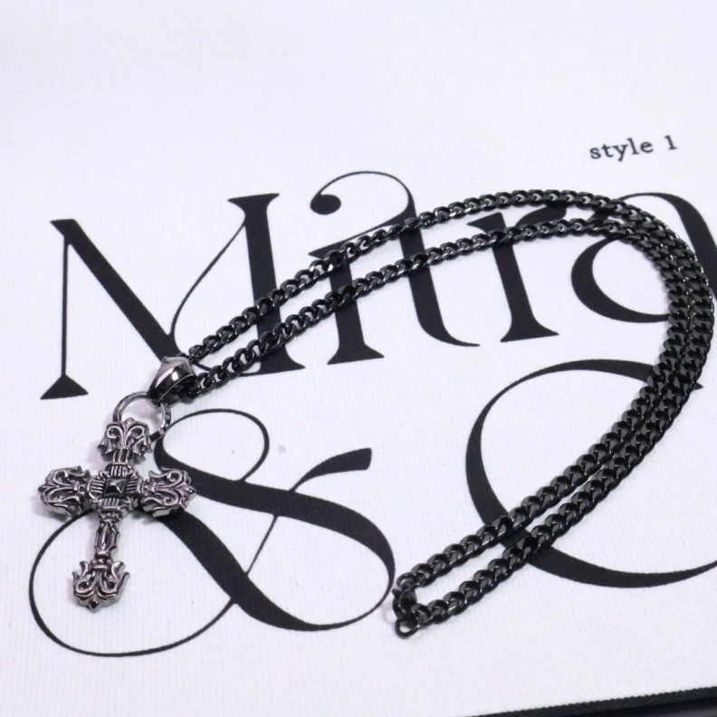 SportInspired Chrxmx Hxxrts Necklaces 295727