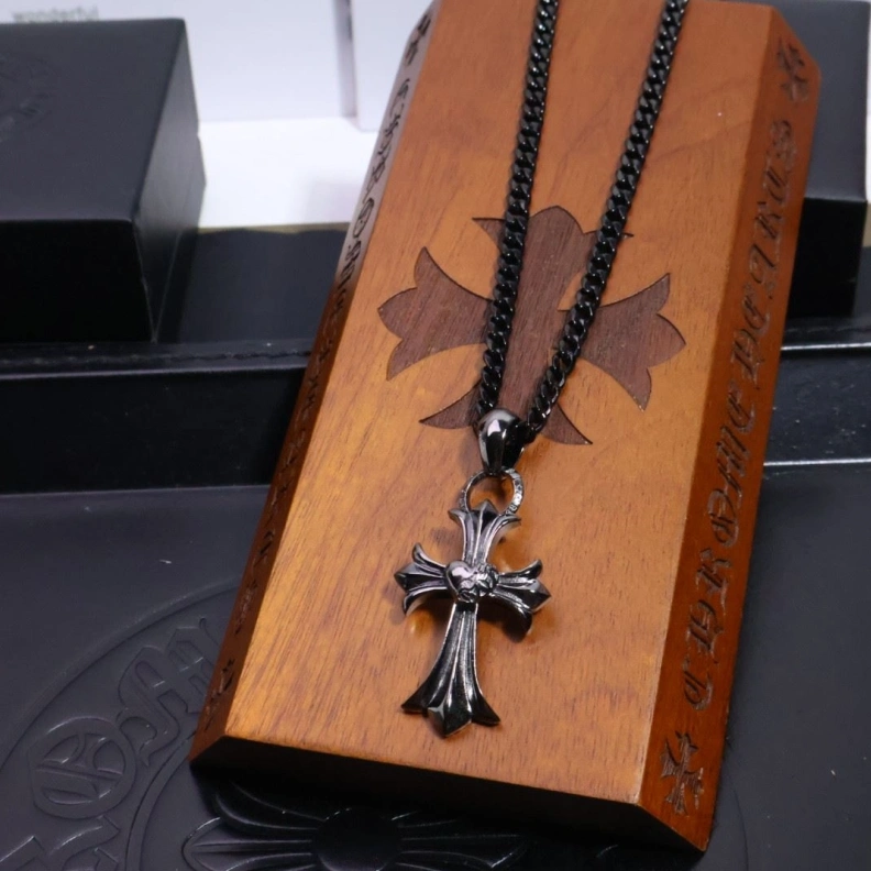 StreetReady Chrxmx Hxxrts Necklaces 295717