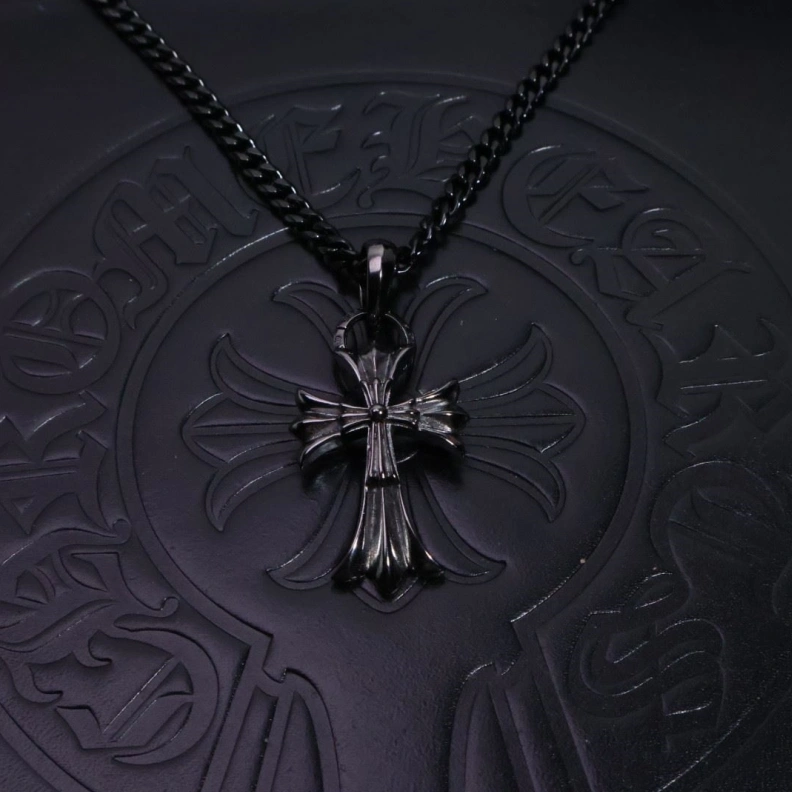 Bright Chrxmx Hxxrts Necklaces 295707