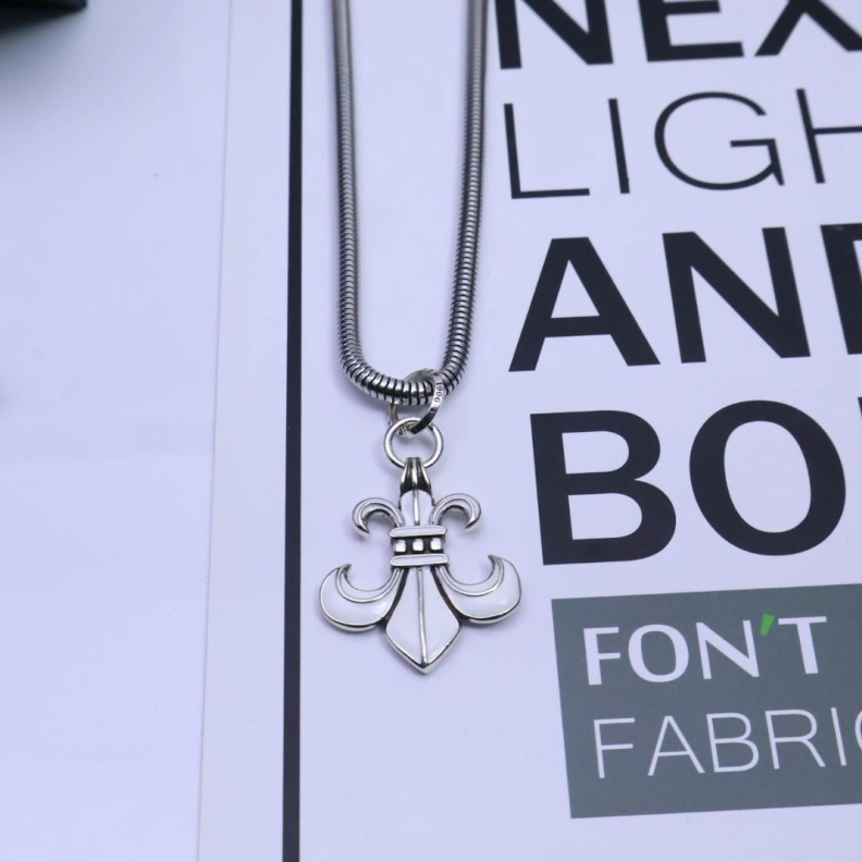 Comfortable Chrxmx Hxxrts Necklaces 295716