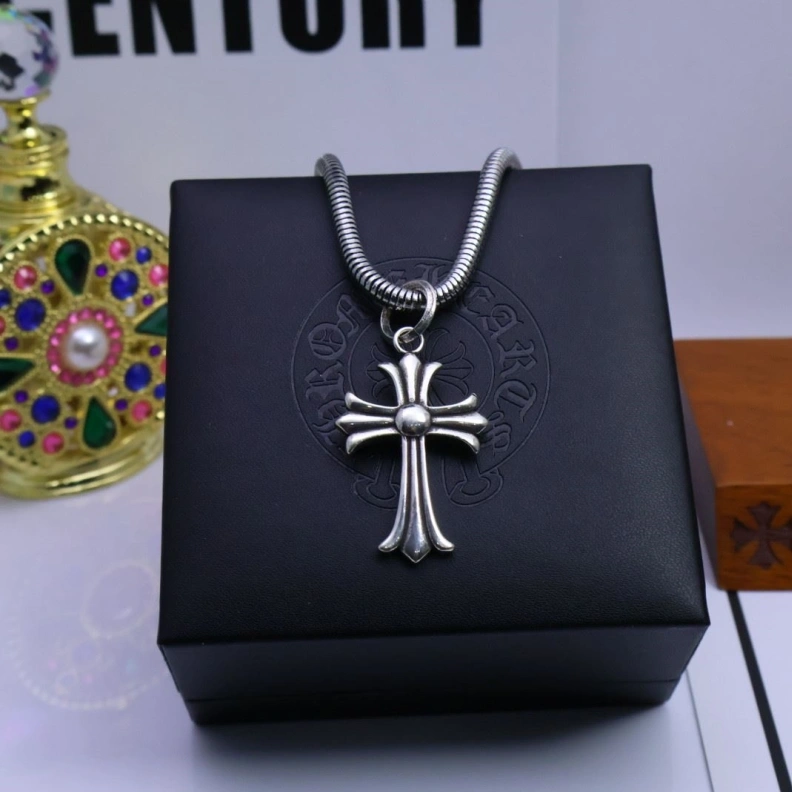 Chrxmx Hxxrts Necklaces EyeCatching 295718