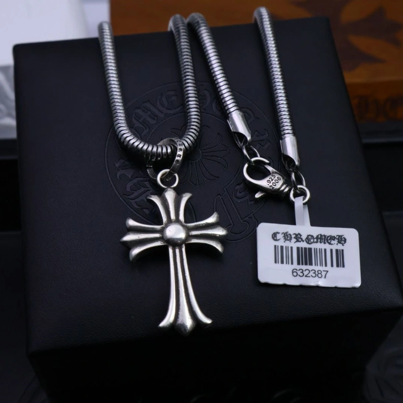 DailyWear Chrxmx Hxxrts Necklaces 295714