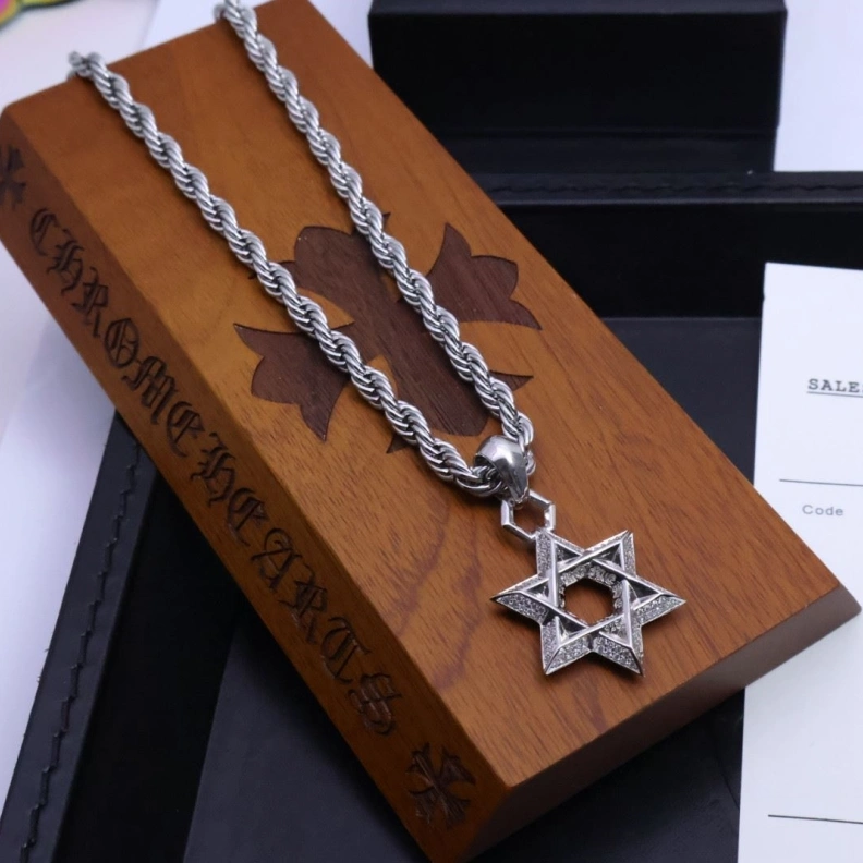 Soft Chrxmx Hxxrts Necklaces 295710