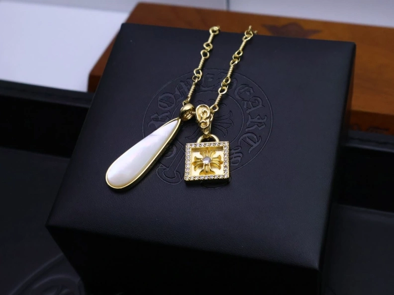 Chrxmx Hxxrts Necklaces Breathable 295709