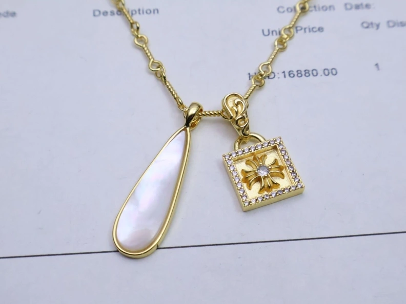 Chrxmx Hxxrts Necklaces Breathable 295709