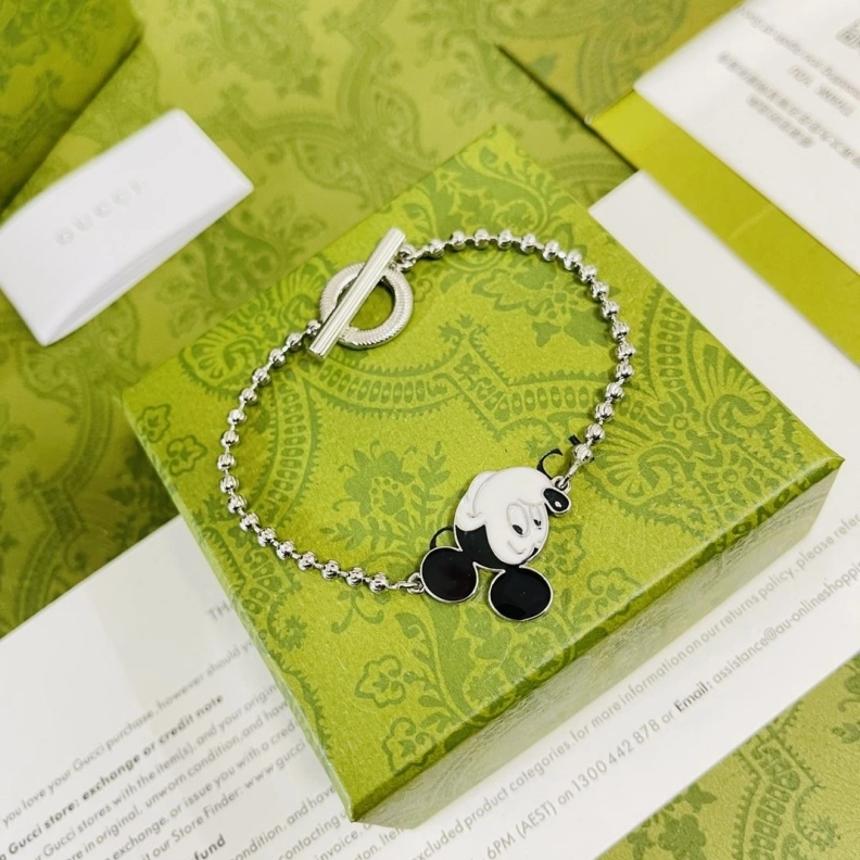 Sophisticated Gxccx Bracelets 302220