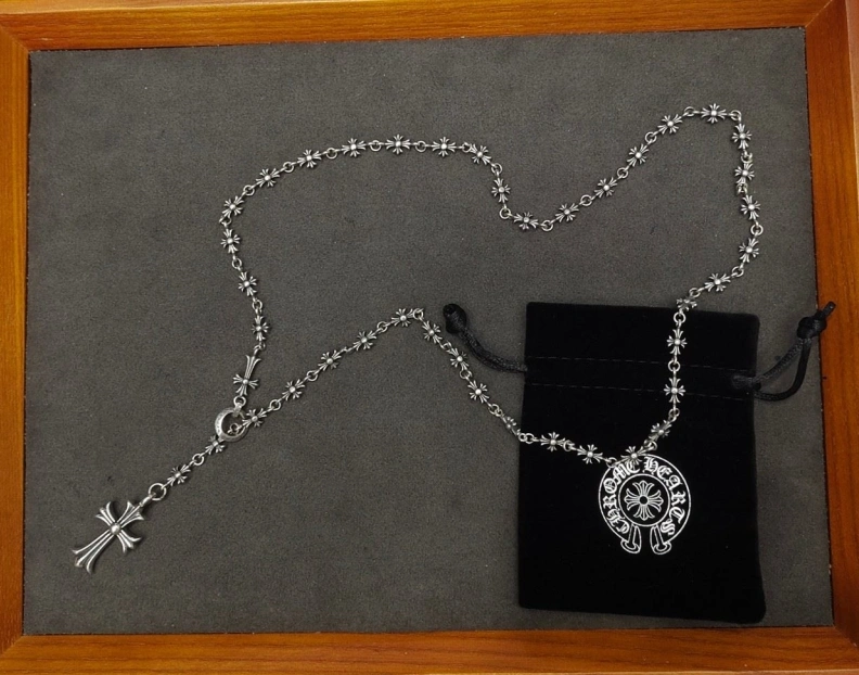 BestValue Chrxmx Hxxrts Necklaces 295702