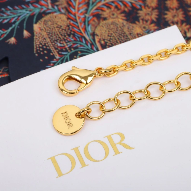 Christian Dxxr Necklaces Resilient 293690