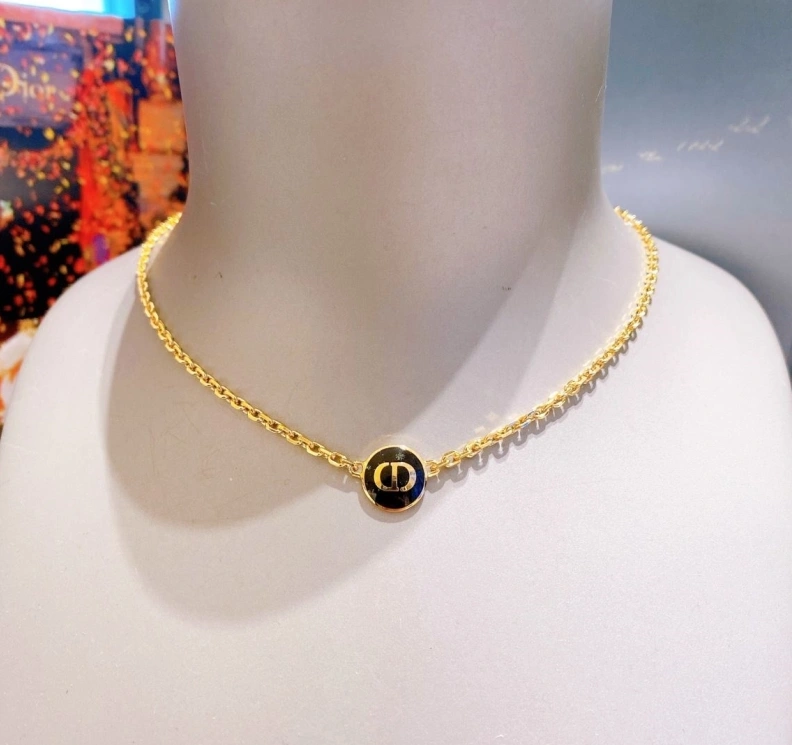 Christian Dxxr Necklaces Resilient 293690