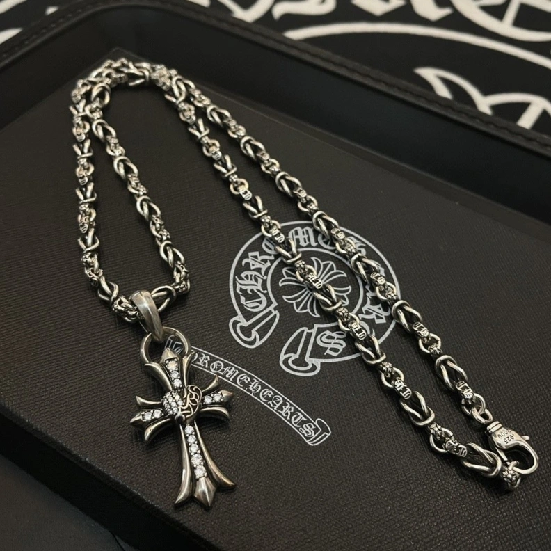 StreetReady Chrxmx Hxxrts Necklaces 295699