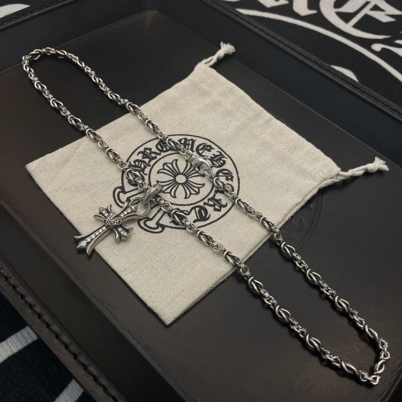 StreetReady Chrxmx Hxxrts Necklaces 295699