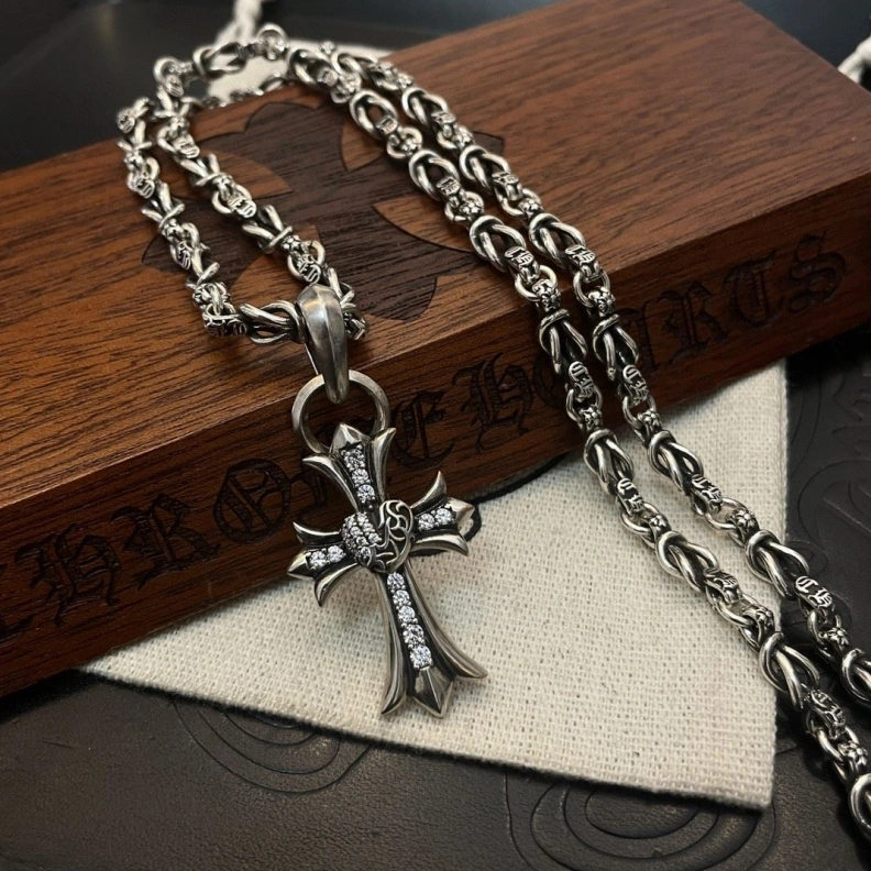 StreetReady Chrxmx Hxxrts Necklaces 295699