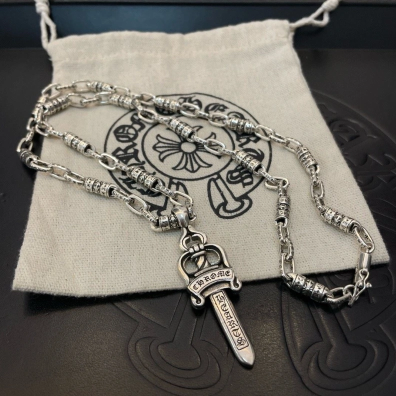 Chrxmx Hxxrts Necklaces DailyWear 295698