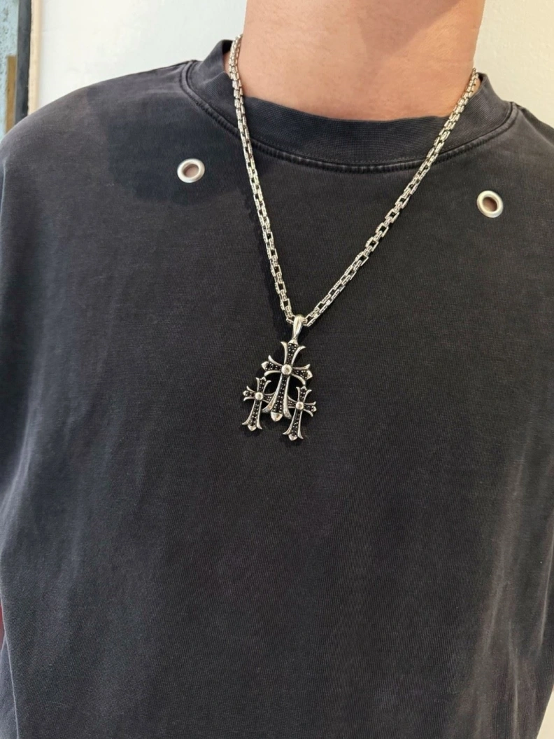 Chrxmx Hxxrts Necklaces Resilient 295694